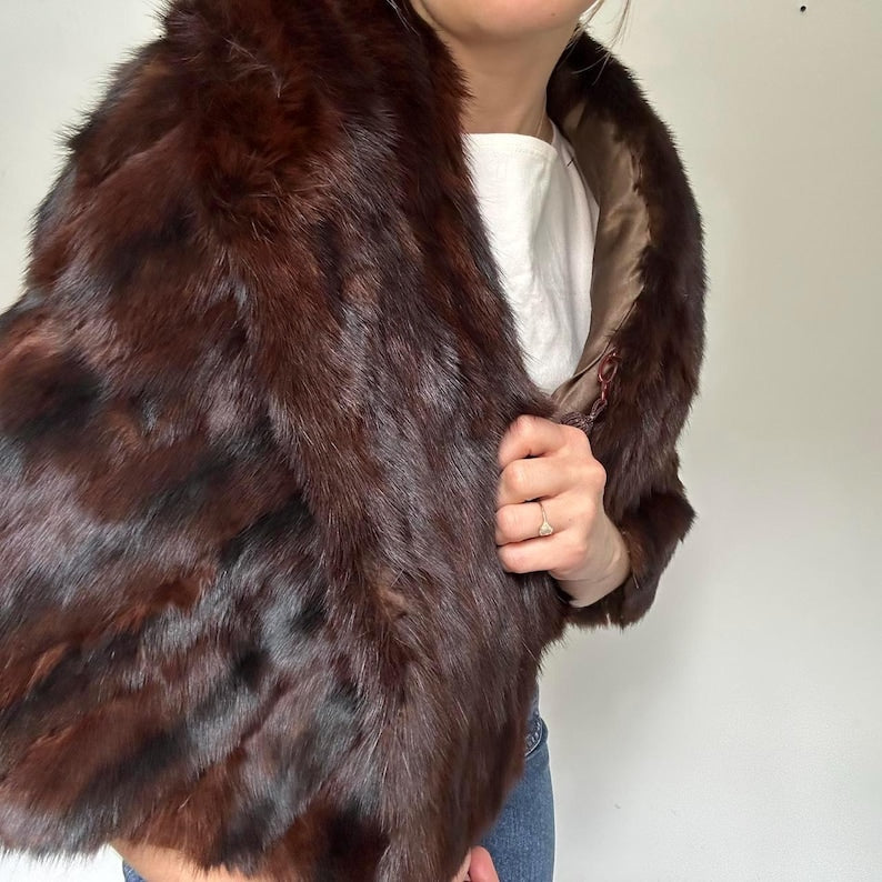 Luxury Mink Fur Stole: Dark Brown Satin-Lined Capelet