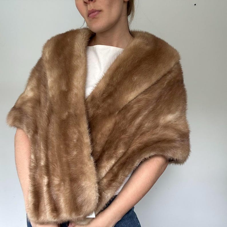 Vintage Real Mink Fur Stole – Luxurious Light Brown Cape Shawl For Women