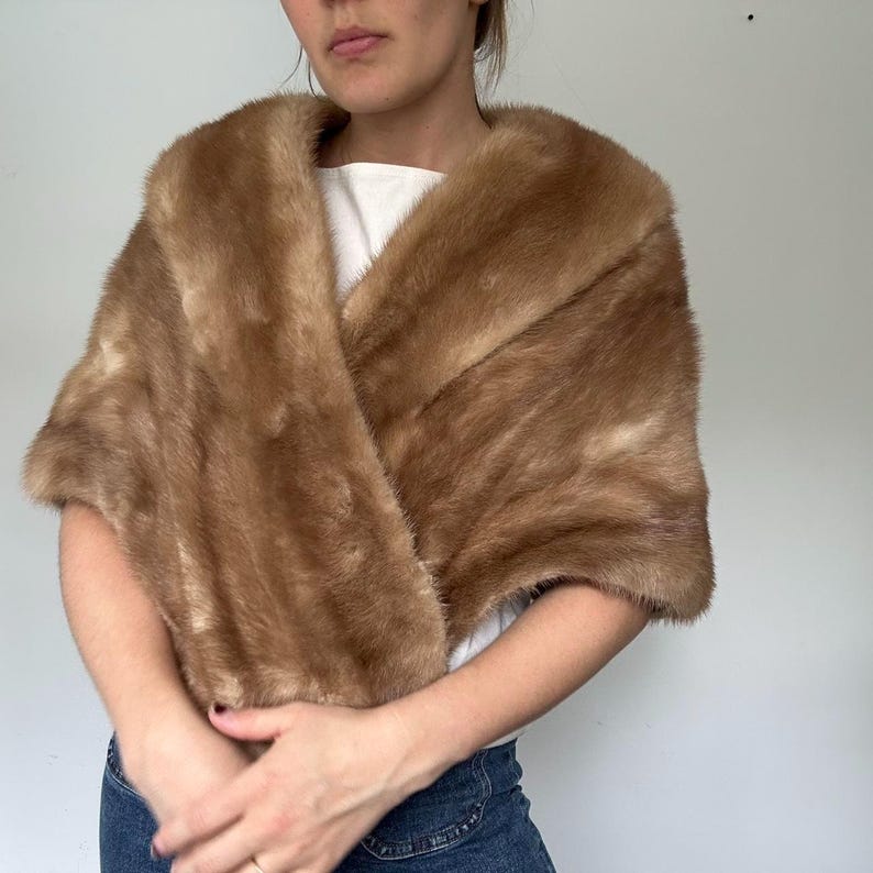 Vintage Real Mink Fur Stole – Luxurious Light Brown Cape Shawl For Women