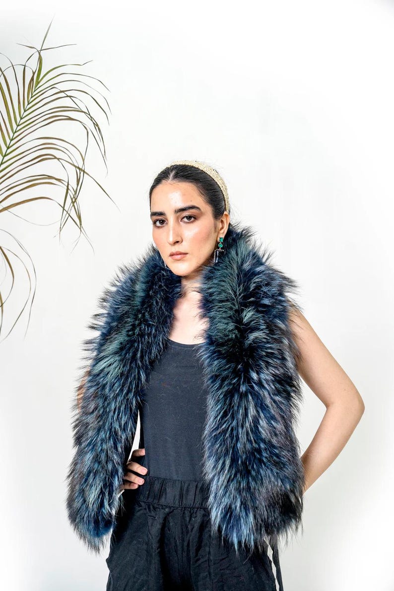 Blue & Black Fox Fur Stole: Vintage-Inspired Real Fur Wrap