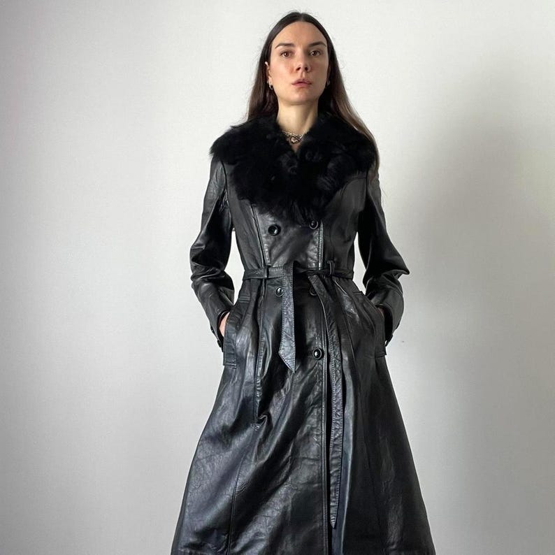 Handmade Sheepskin Leather Trench Coat: Fox Fur Collar, 70s Style