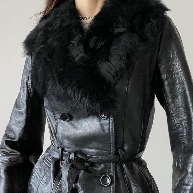 Handmade Sheepskin Leather Trench Coat: Fox Fur Collar, 70s Style