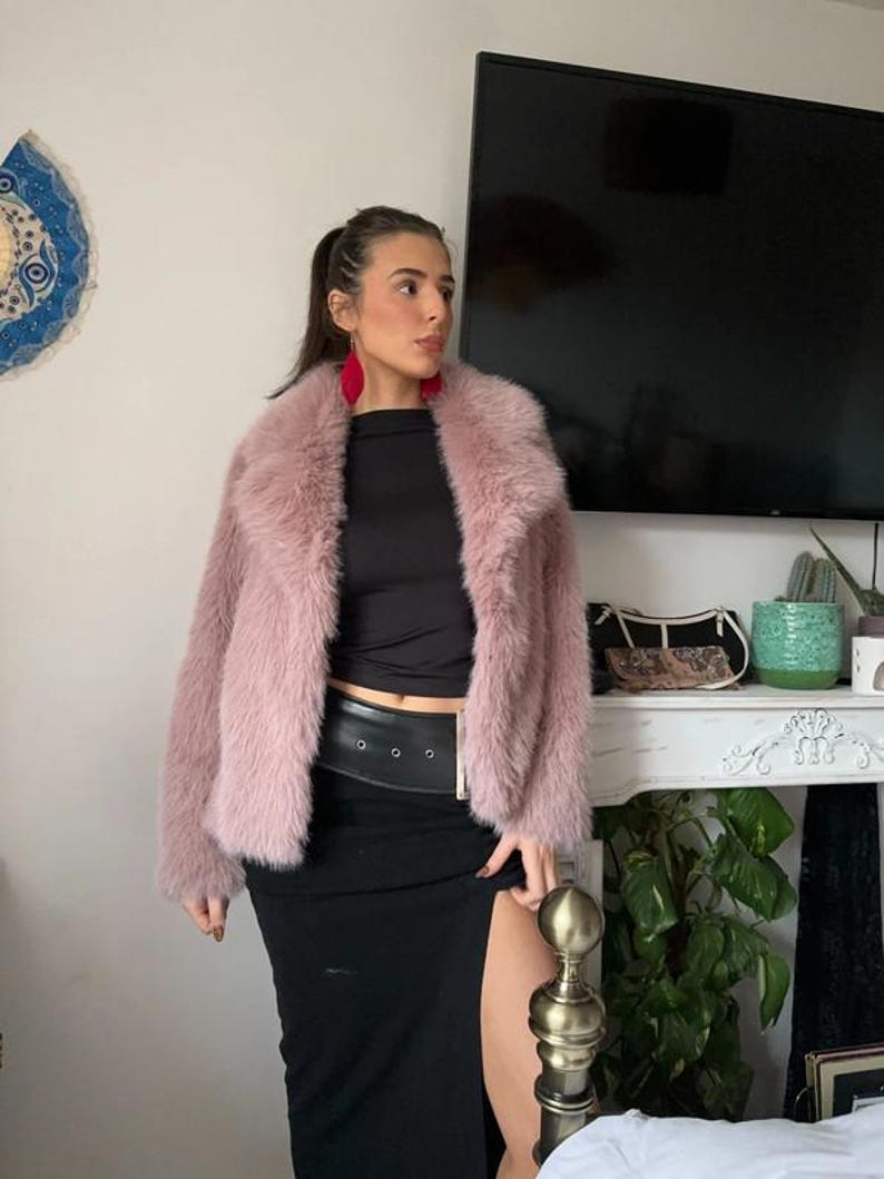 Cropped Faux Fur Jacket: 70s Style Plush Pink Coat