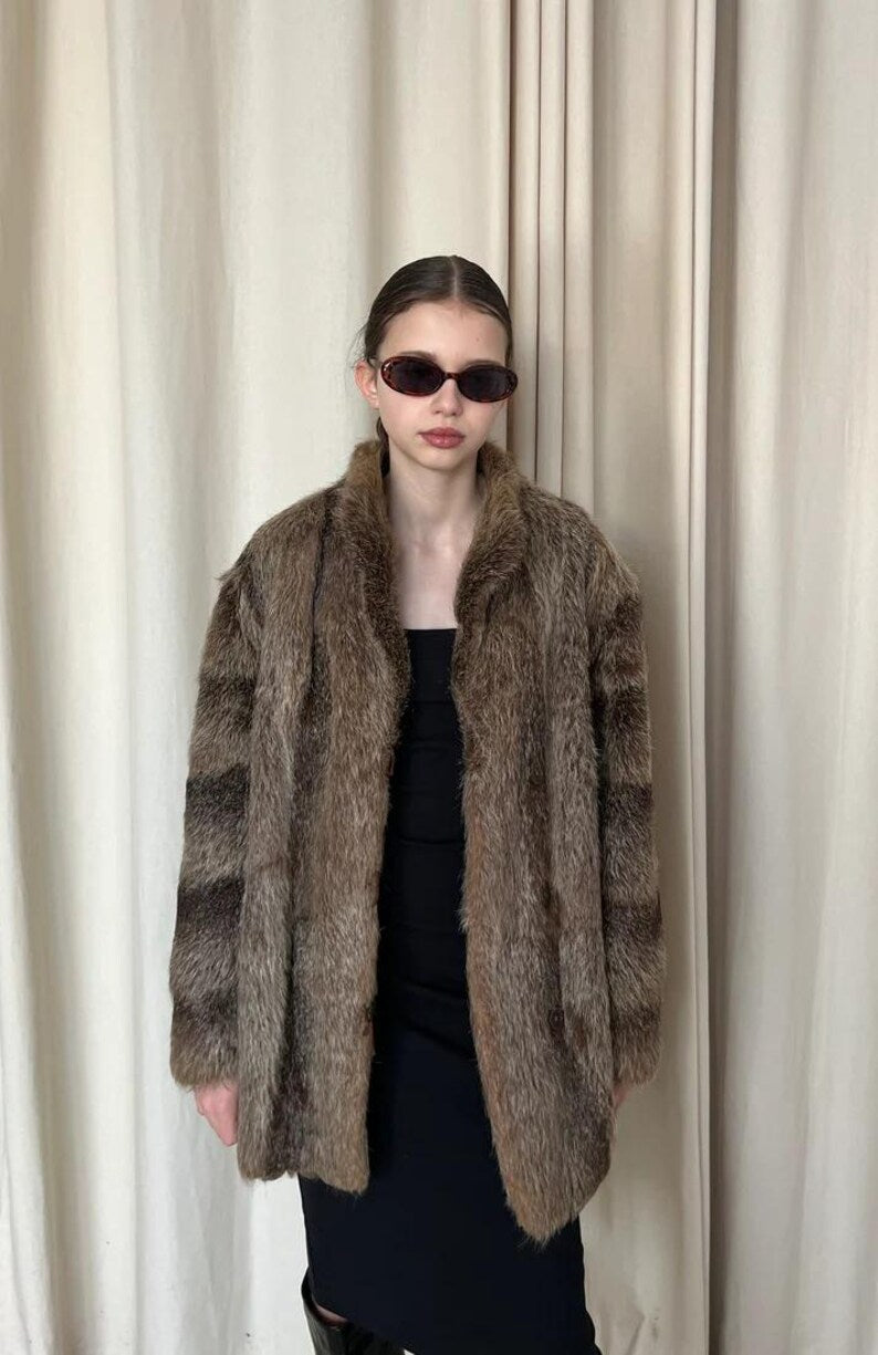 Luxury Handmade Red Fox Fur Coat - Chic Short Design